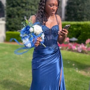 Elegant Blue Strapless Gown
